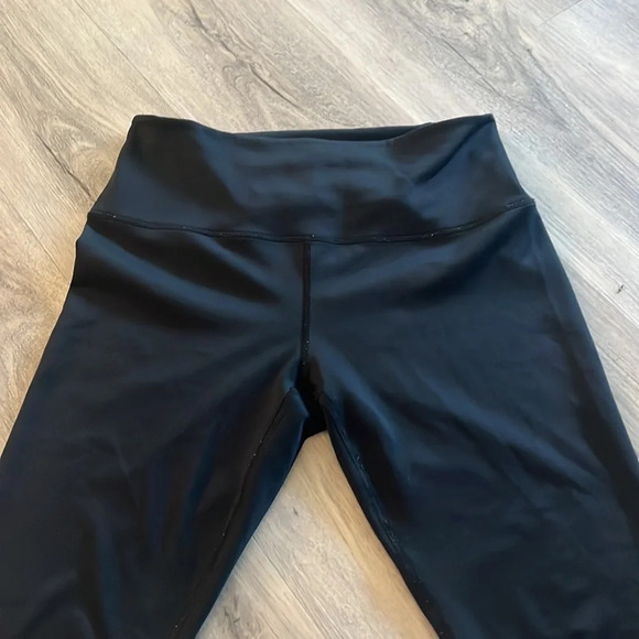 Spyder black Capri pants size medium - Picture 9 of 12